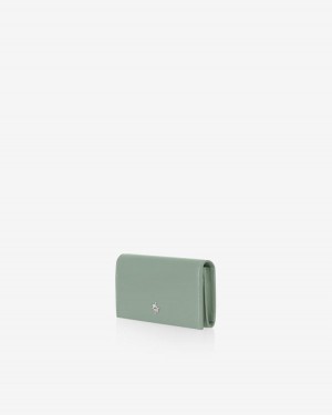 Find Kapoor Flamma Flap Card Tote Women's Wallets Green | YEW2066WA